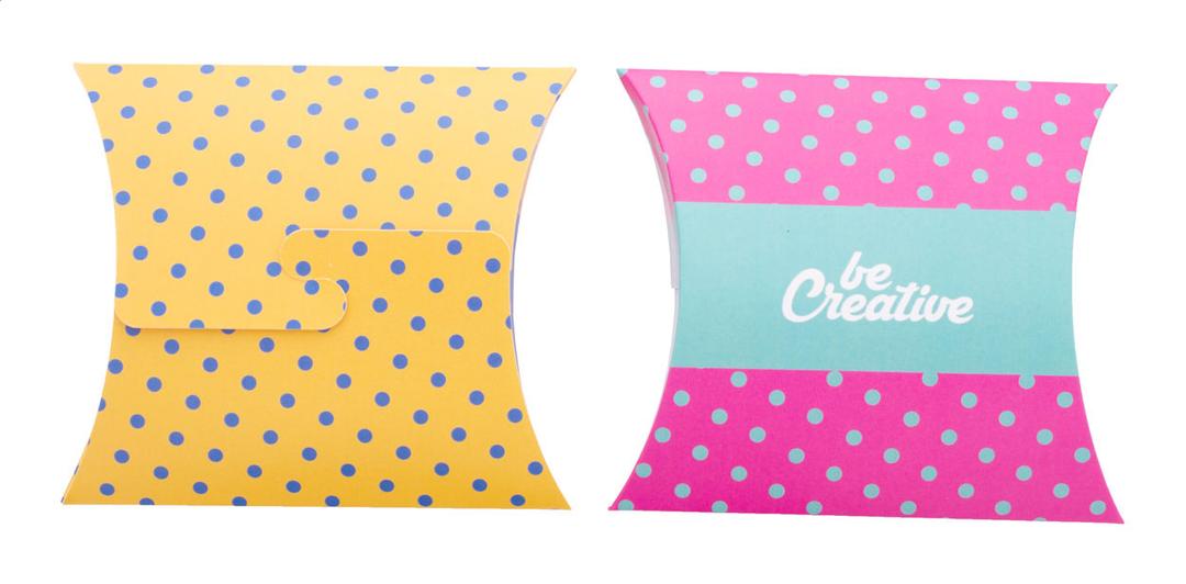 Boîte en forme de coussin