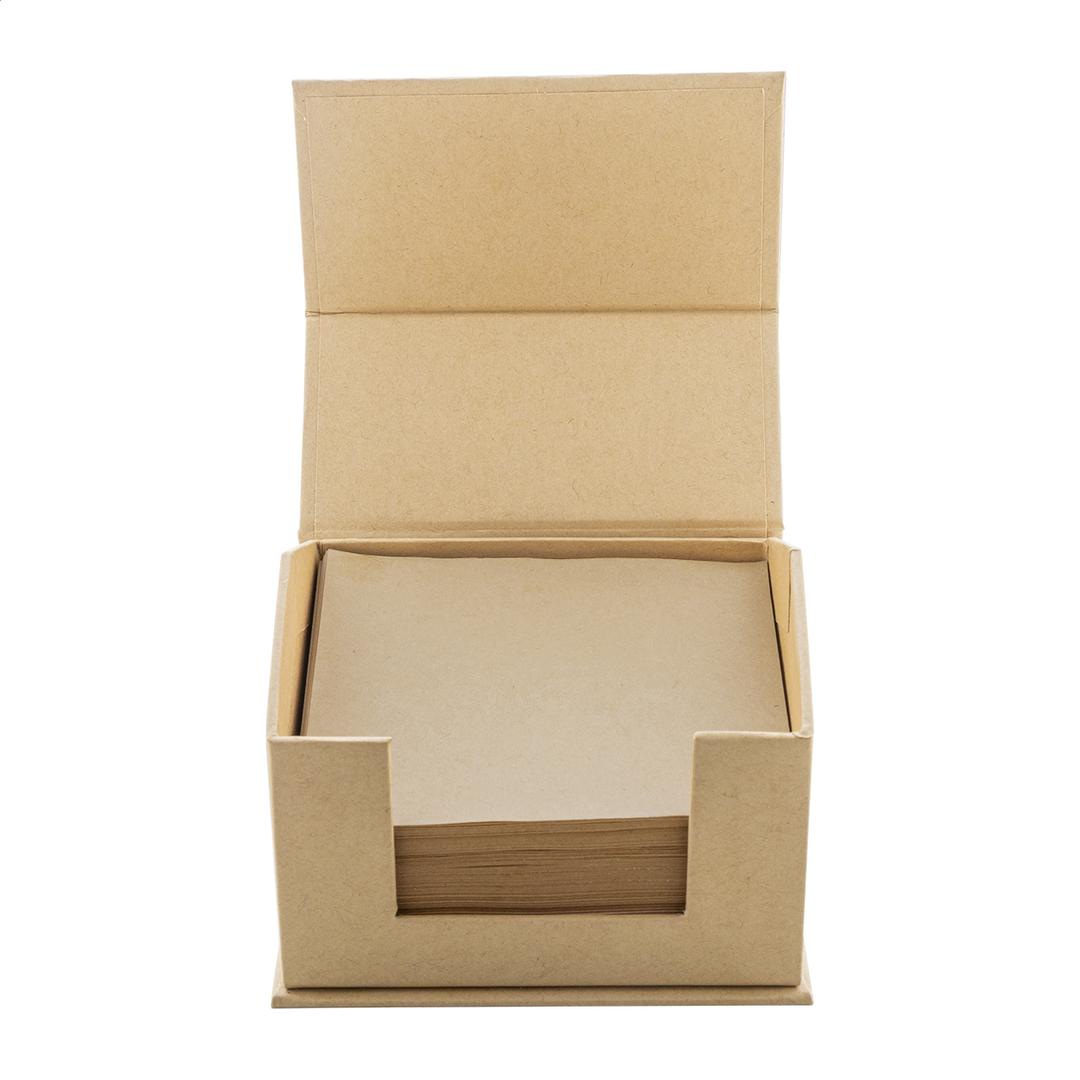 Distributeur de notes forme maison