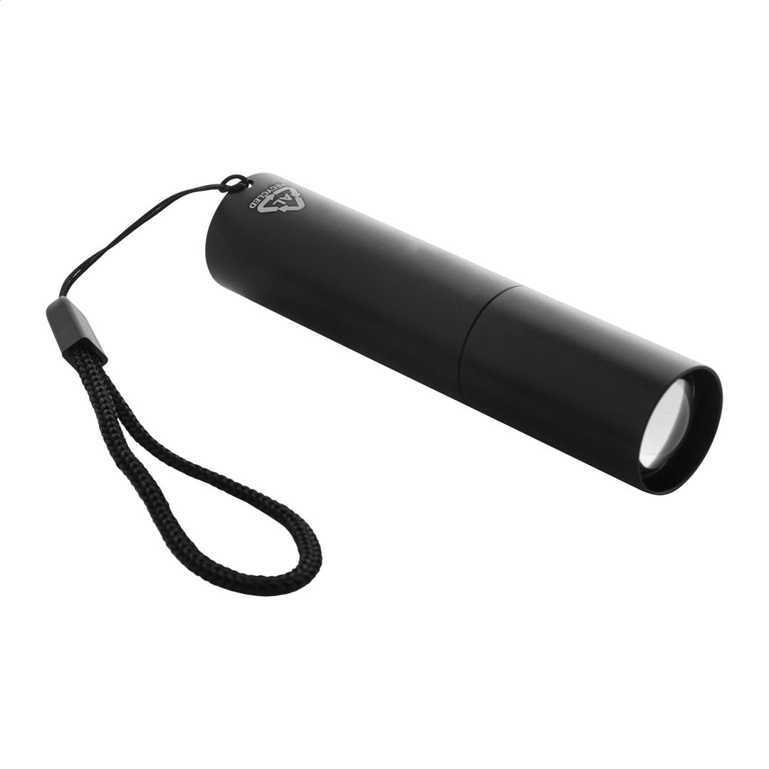 lampe de poche rechargeable en aluminium recyclé